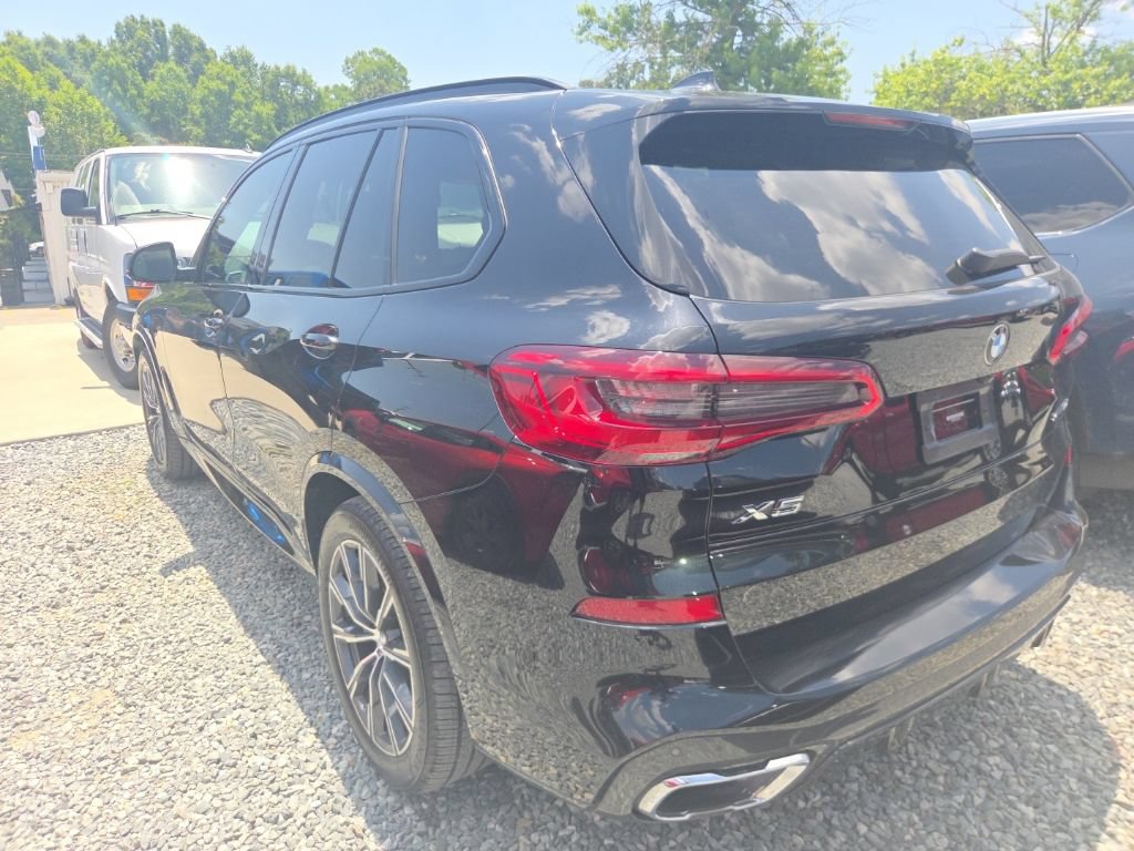 Used 2020 BMW X5 sDrive40i w/ M Sport Package RWD image 5