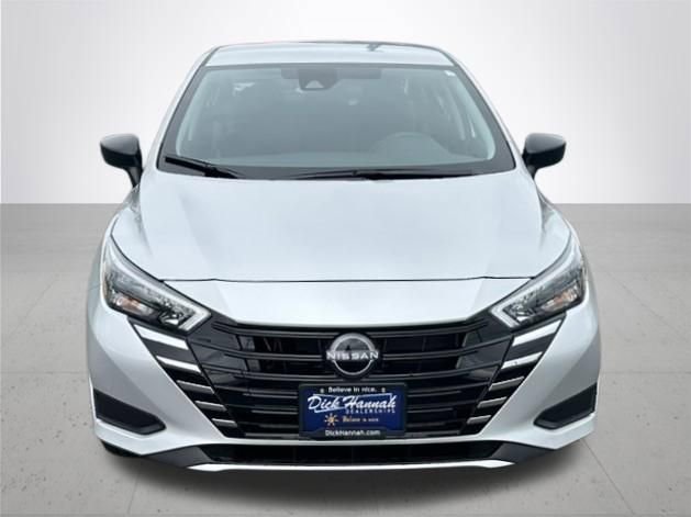 Certified 2025 Nissan Versa S w/ S Plus Package FWD image 3