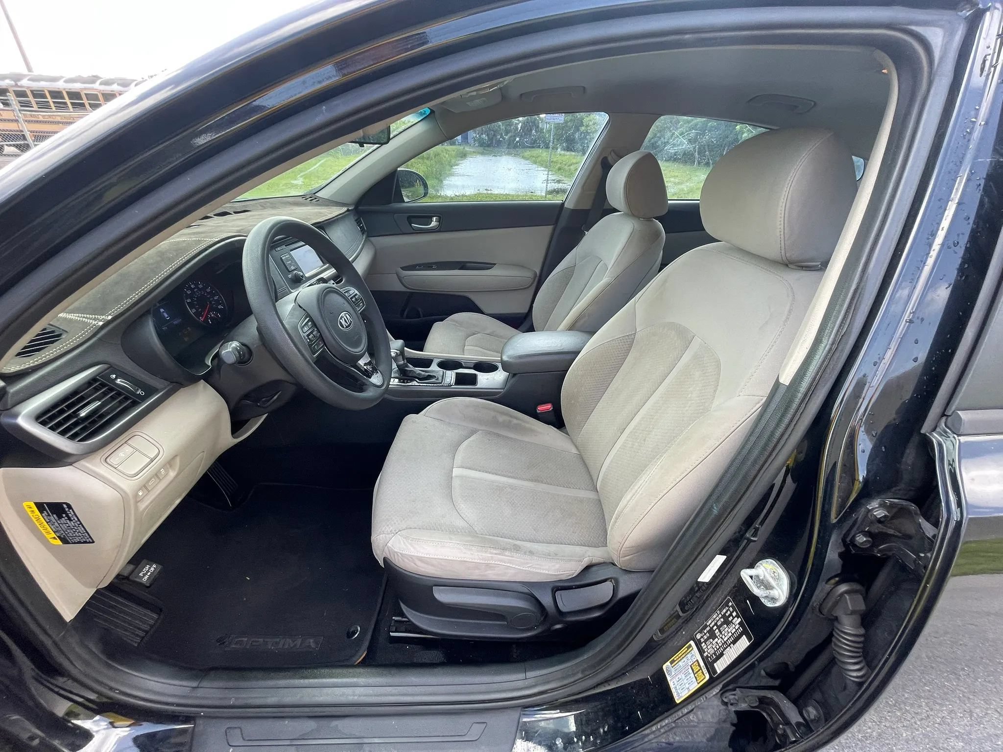 Used 2016 Kia Optima LX FWD image 21