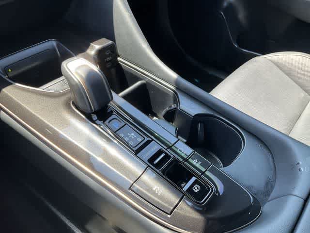 Used 2025 Toyota Crown AWD/4WD image 24