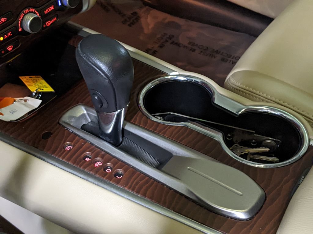 Used 2017 Nissan Pathfinder Platinum FWD image 20