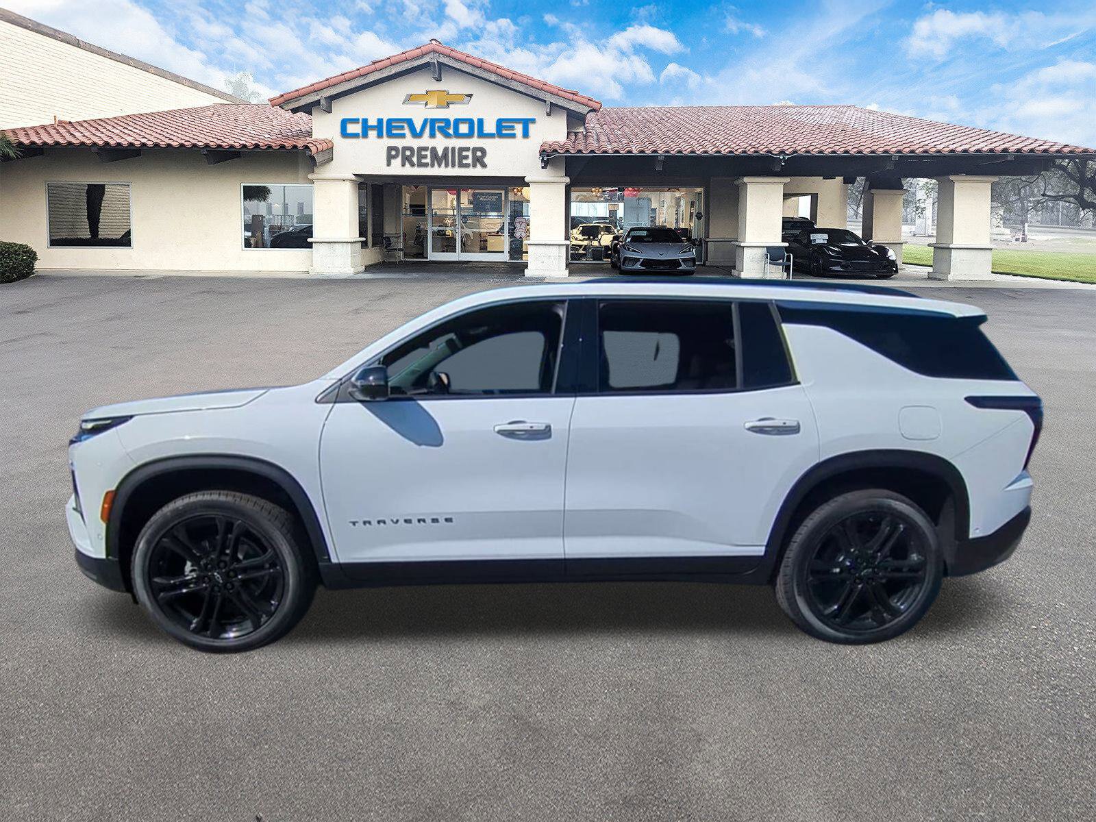 New 2025 Chevrolet Traverse LT w/ Enhanced Driving Package image 5