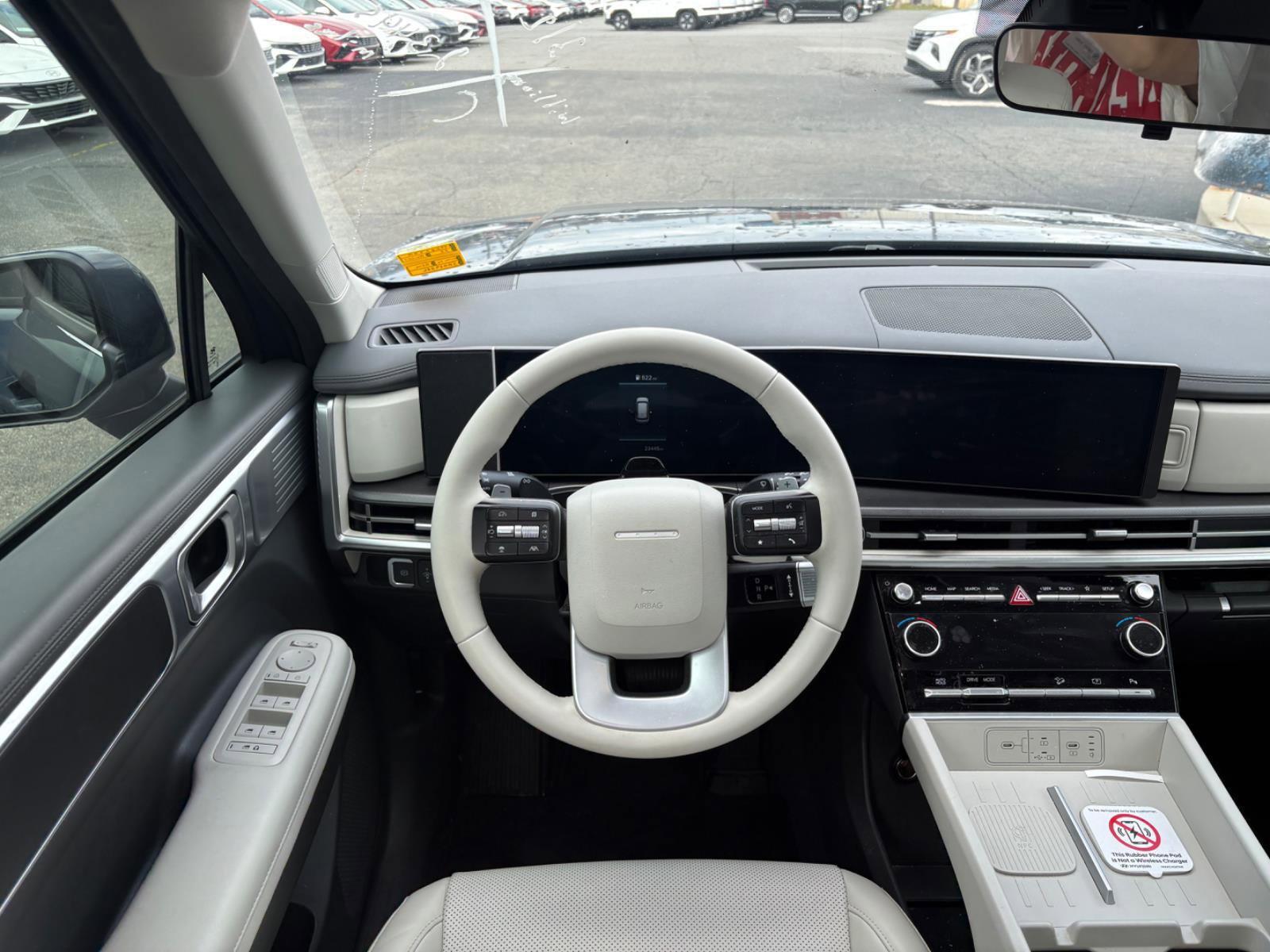 Used 2025 Hyundai Santa Fe SEL image 24