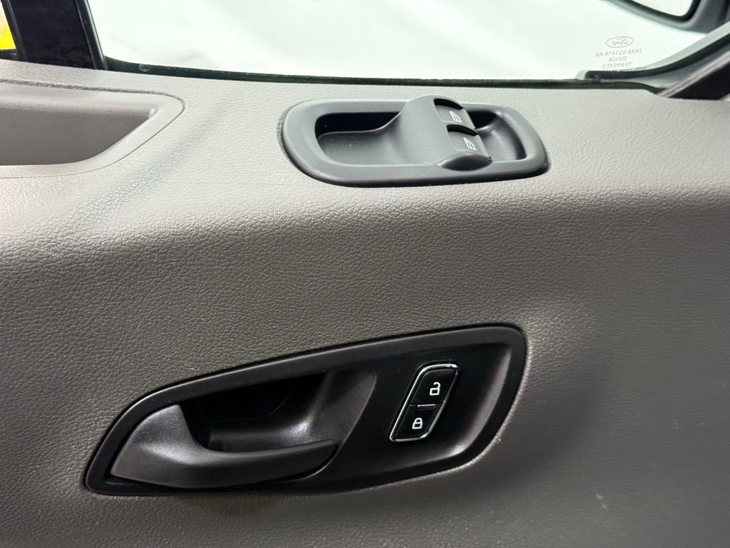 Used 2023 Ford Transit 250 Low Roof AWD w/ Exterior Upgrade Package image 19