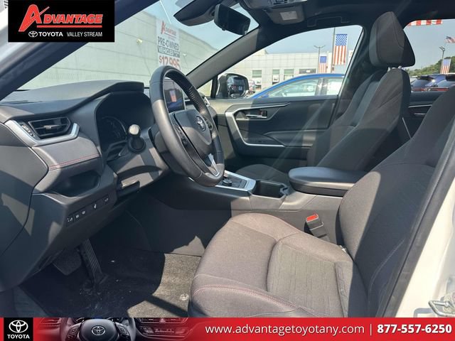 Used 2023 Toyota RAV4 SE w/ Weather & Moonroof Package AWD/4WD image 19