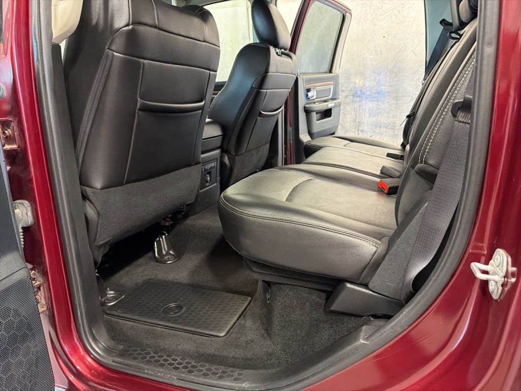 Used 2017 RAM 1500 Laramie w/ Convenience Group AWD/4WD image 17