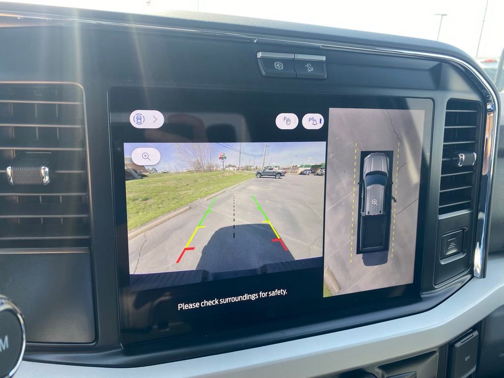 New 2026 Ford F250 XLT w/ XLT Premium Package image 21