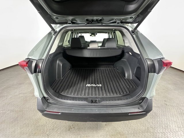 Used 2019 Toyota RAV4 XLE image 14