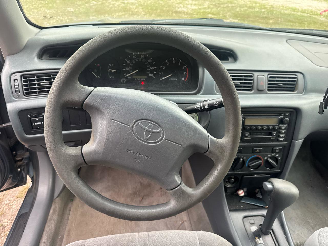 Used 2000 Toyota Camry CE FWD image 8