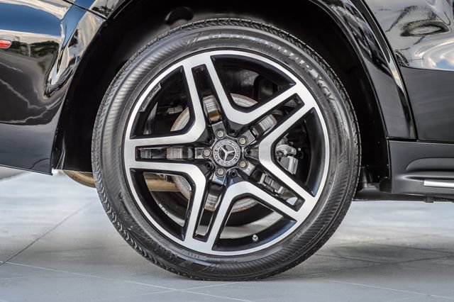 Used 2018 Mercedes-Benz GLS 550 4MATIC w/ Offroad Package image 15