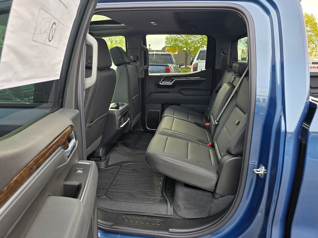 New 2026 GMC Sierra 1500 Elevation w/ Elevation Premium Package AWD/4WD image 26