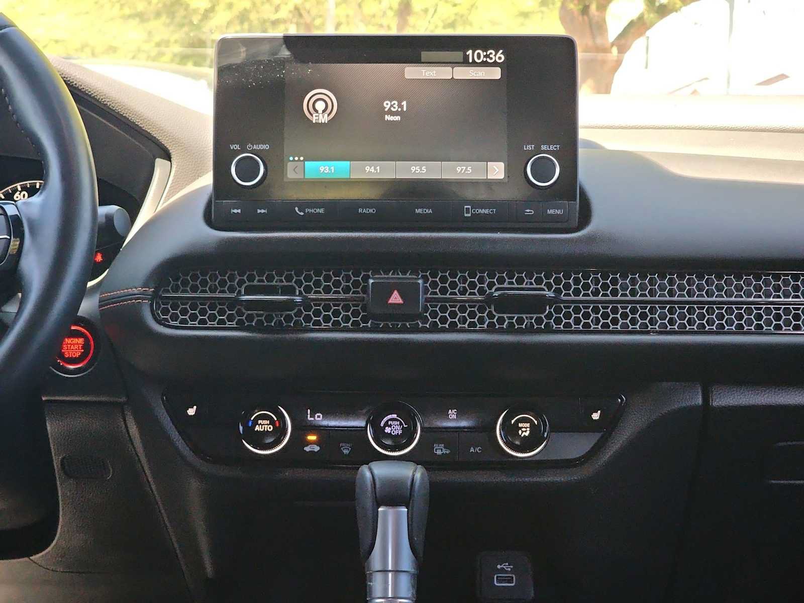 Used 2025 Honda HR-V Sport image 19
