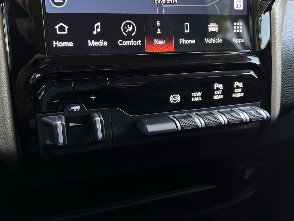 Used 2024 RAM 2500 Laramie w/ Safety Group image 21