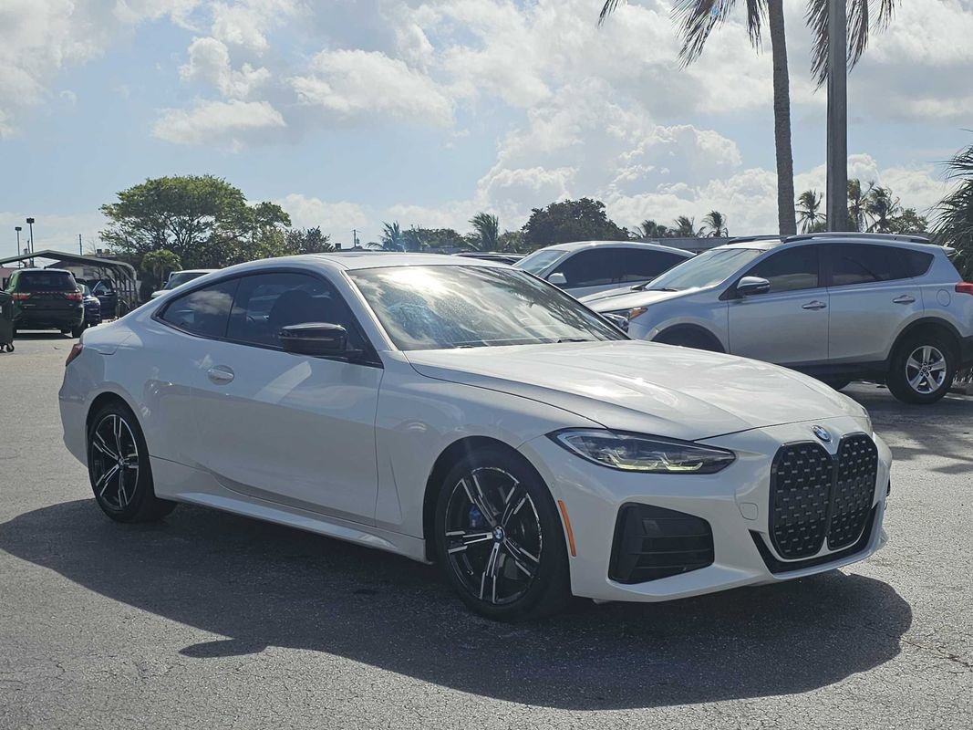 Used 2023 BMW M440i Coupe w/ Premium Package image 22