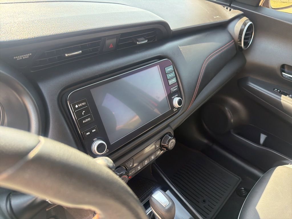 Used 2024 Nissan Kicks SR w/ SR Premium Package FWD image 13