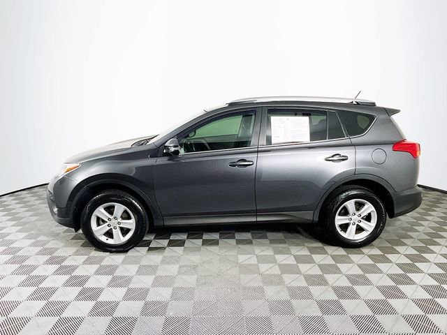 Used 2013 Toyota RAV4 XLE FWD image 5