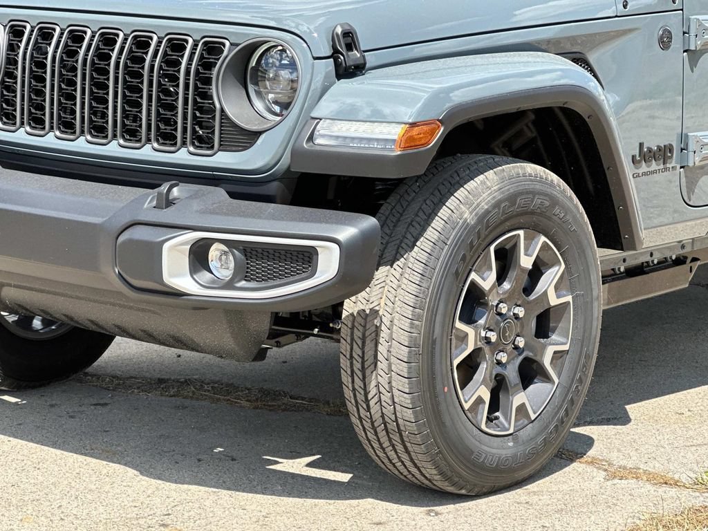 New 2026 Jeep Gladiator Sport AWD/4WD image 7