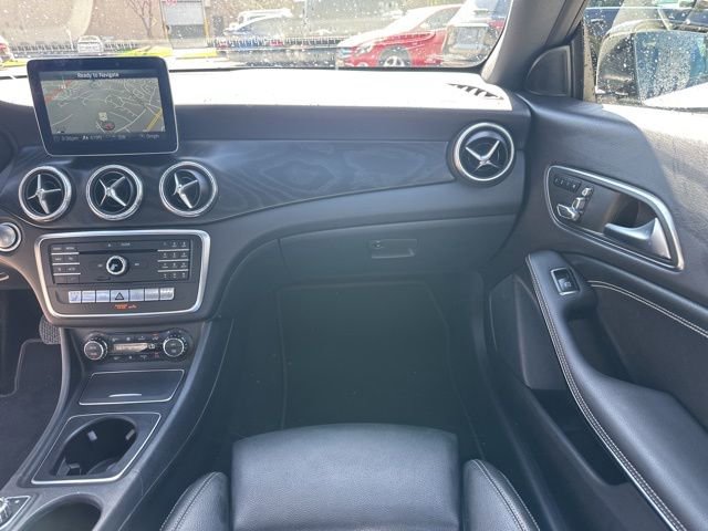 Used 2018 Mercedes-Benz CLA 250 4MATIC image 17