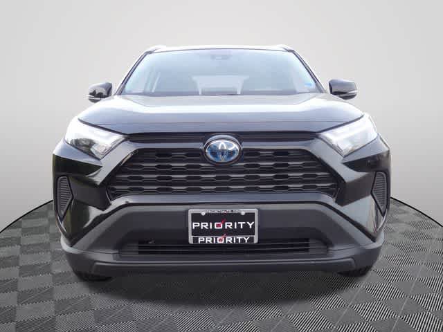 Used 2024 Toyota RAV4 XLE AWD/4WD image 5