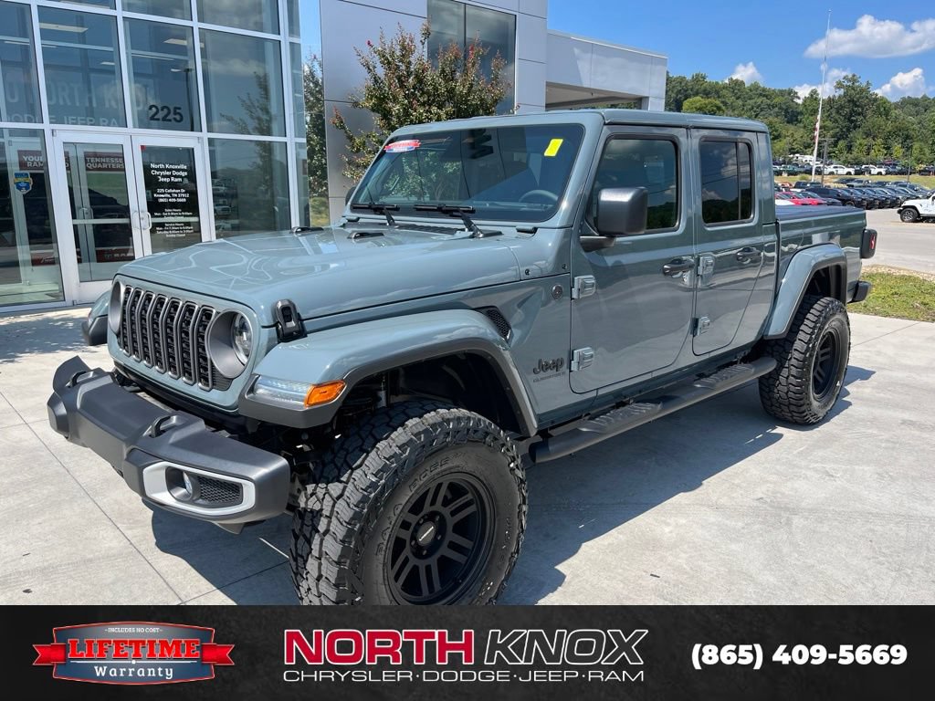 New 2026 Jeep Gladiator Sport AWD/4WD image 1