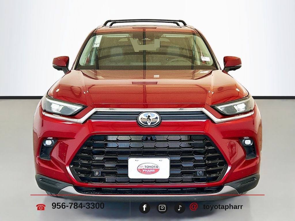 New 2026 Toyota Grand Highlander FWD image 2