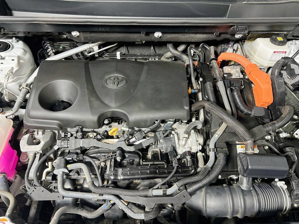 Certified 2025 Toyota RAV4 XLE AWD/4WD image 26