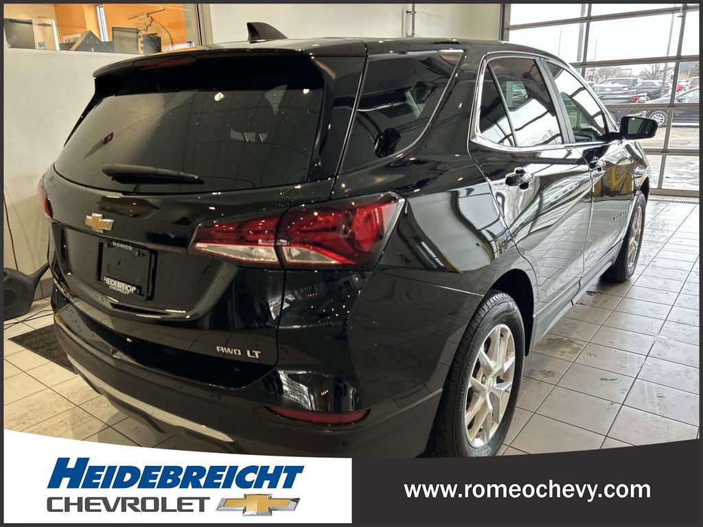 Certified 2024 Chevrolet Equinox LT w/ LPO, Floor Liner Package image 4