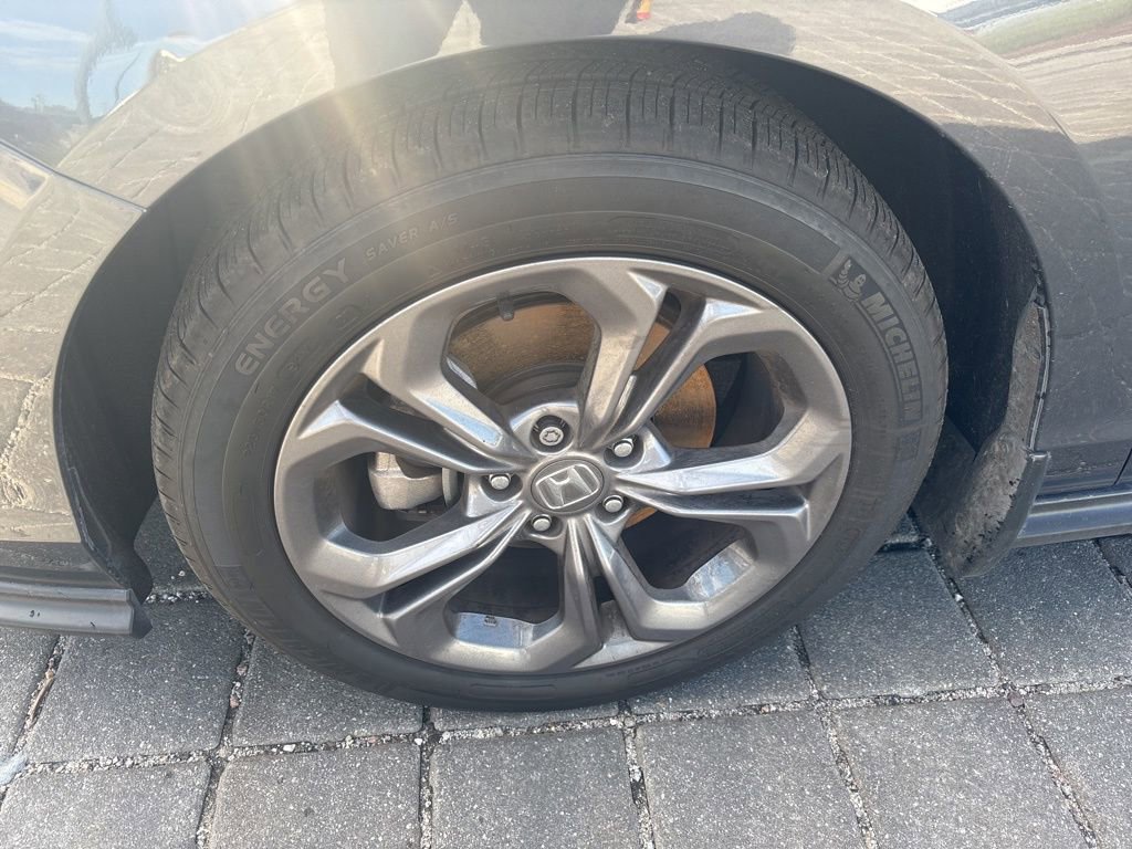 Used 2023 Honda Accord EX image 2