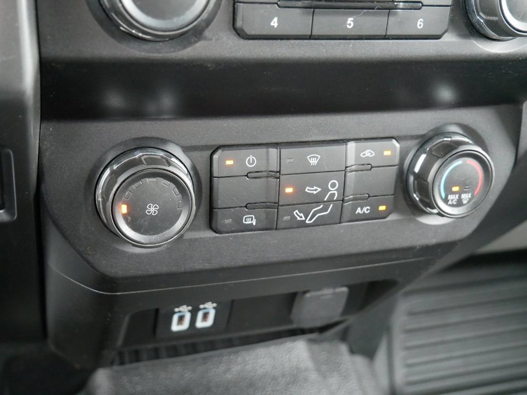 Used 2019 Ford F250 XLT w/ XLT Value Package AWD/4WD image 22