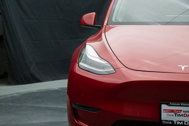 Used 2021 Tesla Model Y Long Range image 5