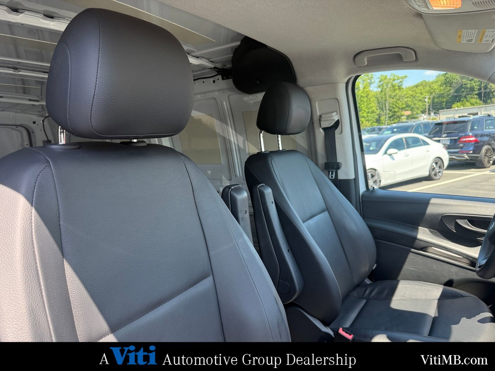 Used 2023 Mercedes-Benz Metris image 25