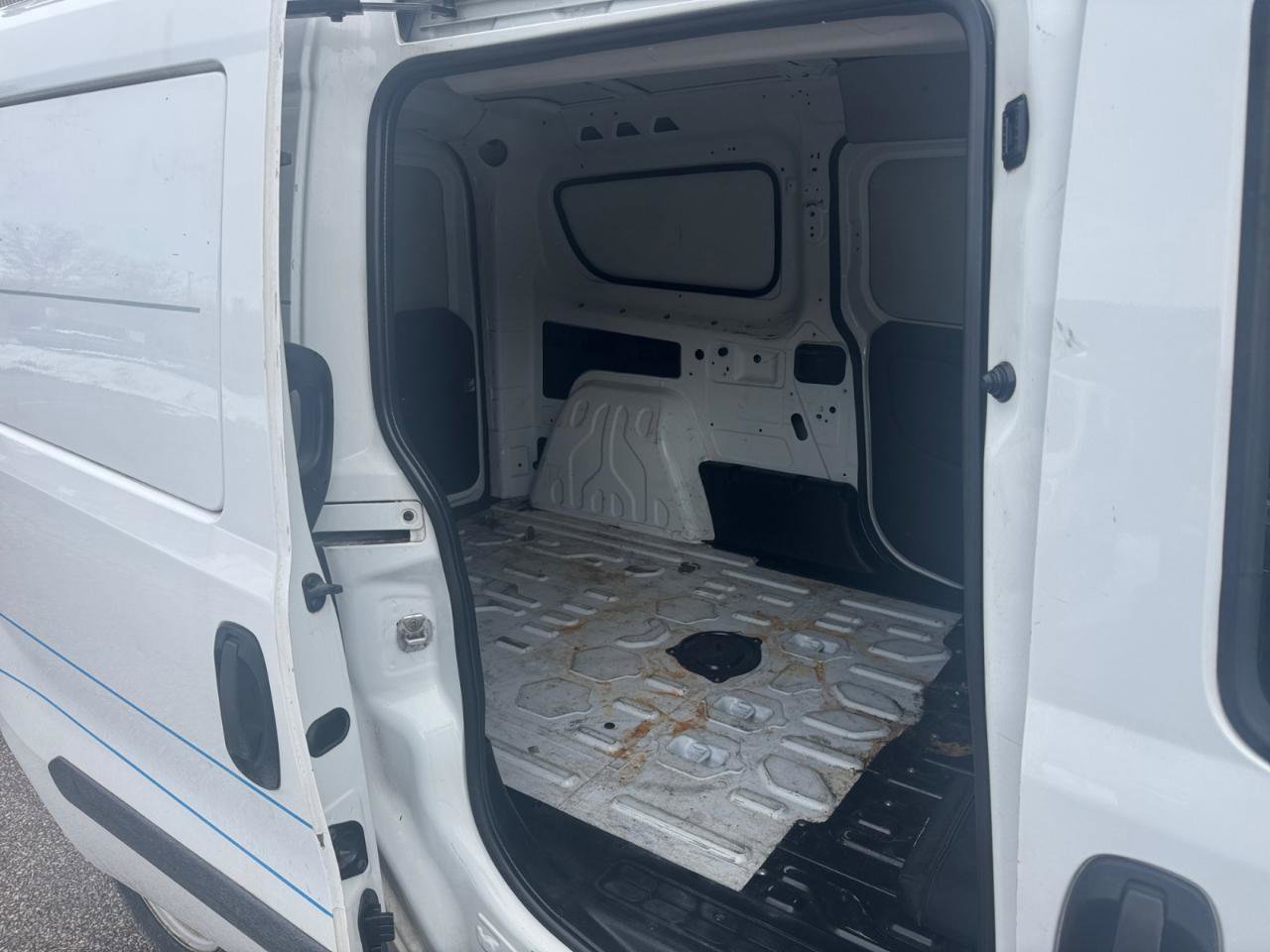 Used 2018 RAM ProMaster City Tradesman image 13