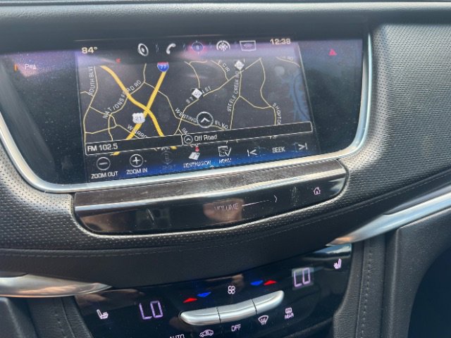 Used 2017 Cadillac XT5 Luxury w/ Driver Awareness Package AWD/4WD image 14