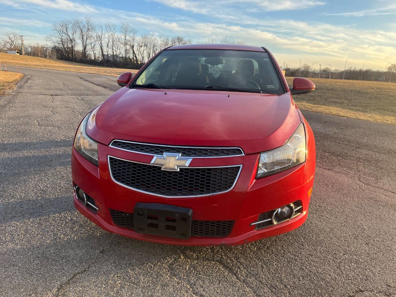 Used 2013 Chevrolet Cruze LT w/ RS Package image 2