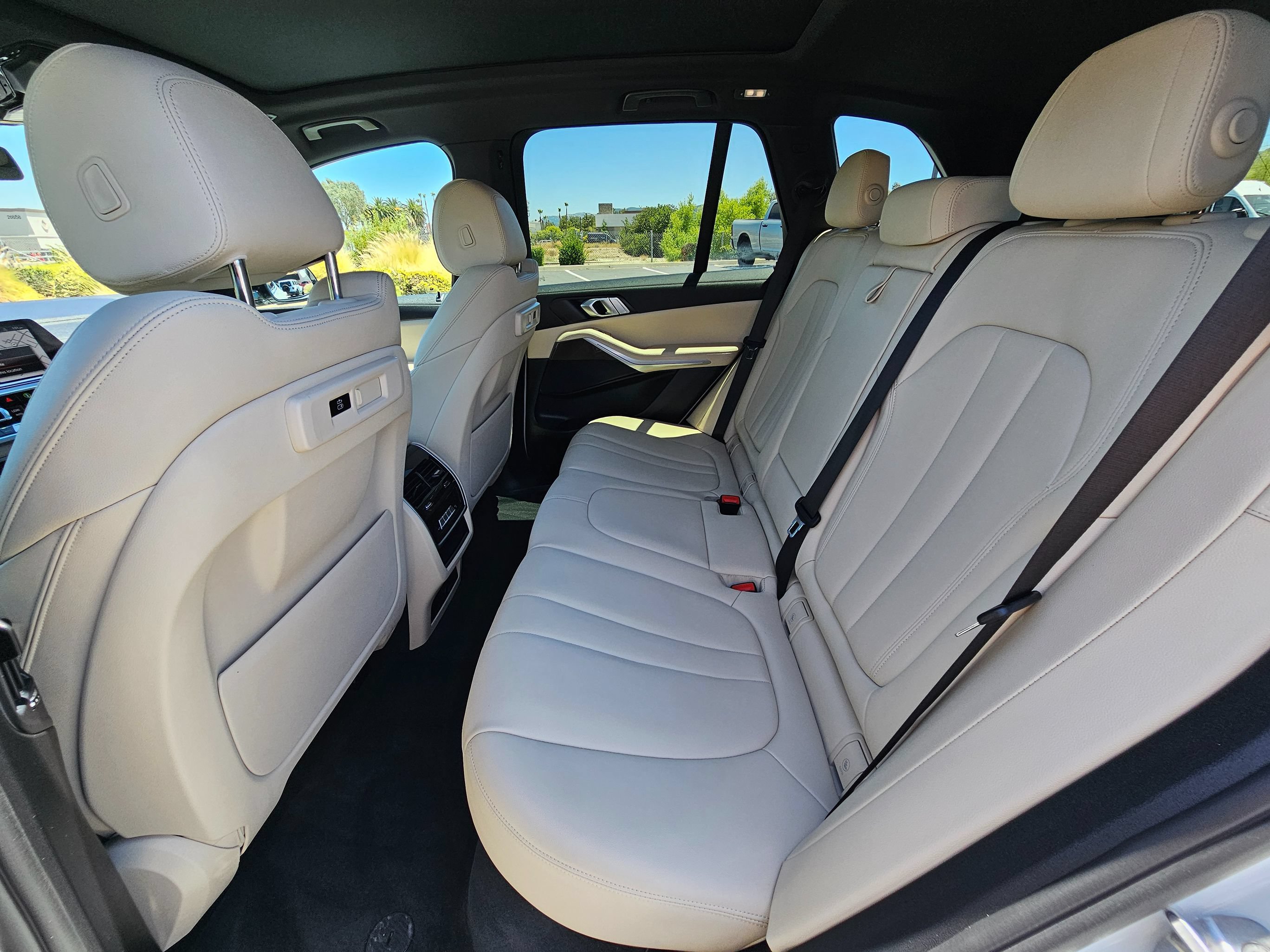 Used 2022 BMW X5 sDrive40i w/ Parking Assistance Package RWD image 20