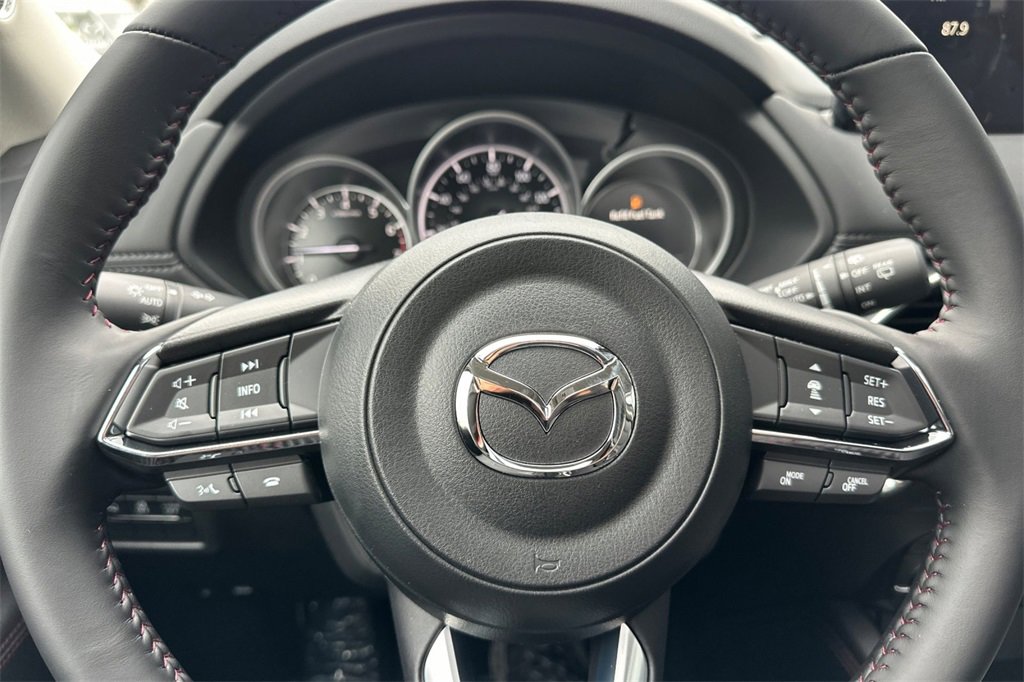 New 2025 MAZDA CX-5 Carbon Edition image 24