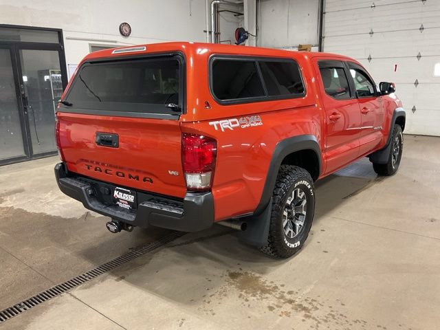 Used 2017 Toyota Tacoma TRD Off-Road w/ Tow Package (A/T) image 6