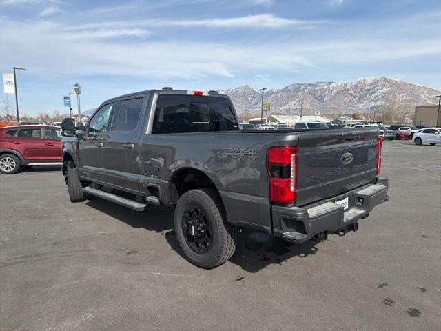 New 2026 Ford F350 Lariat w/ Black Appearance Package AWD/4WD image 3