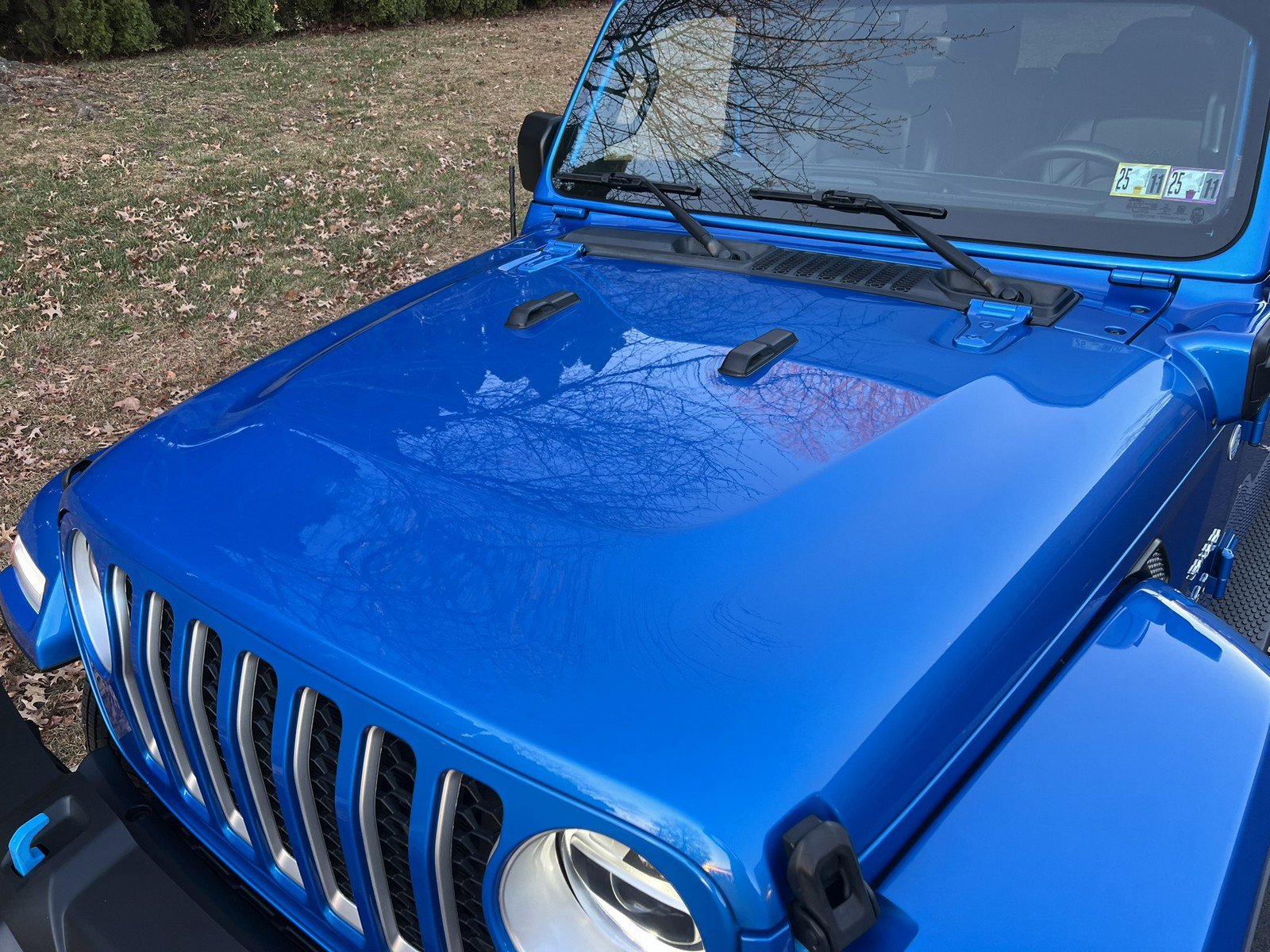 Used 2022 Jeep Wrangler Unlimited Sahara w/ Cold Weather Group image 62