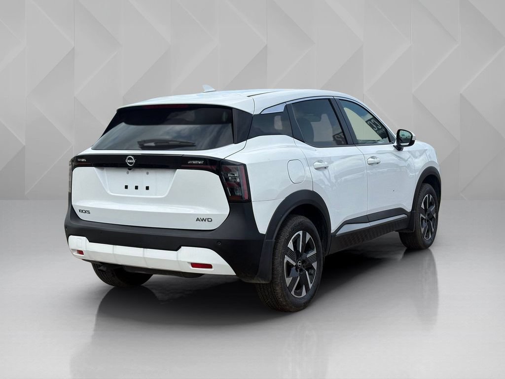 Used 2025 Nissan Kicks SV AWD/4WD image 5