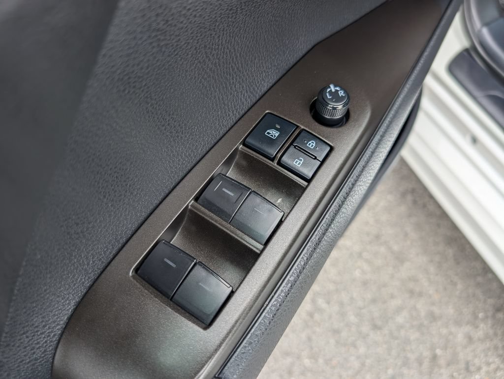 Used 2022 Toyota Camry SE AWD/4WD image 15