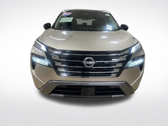 Certified 2025 Nissan Rogue SL w/ Tech Package image 8