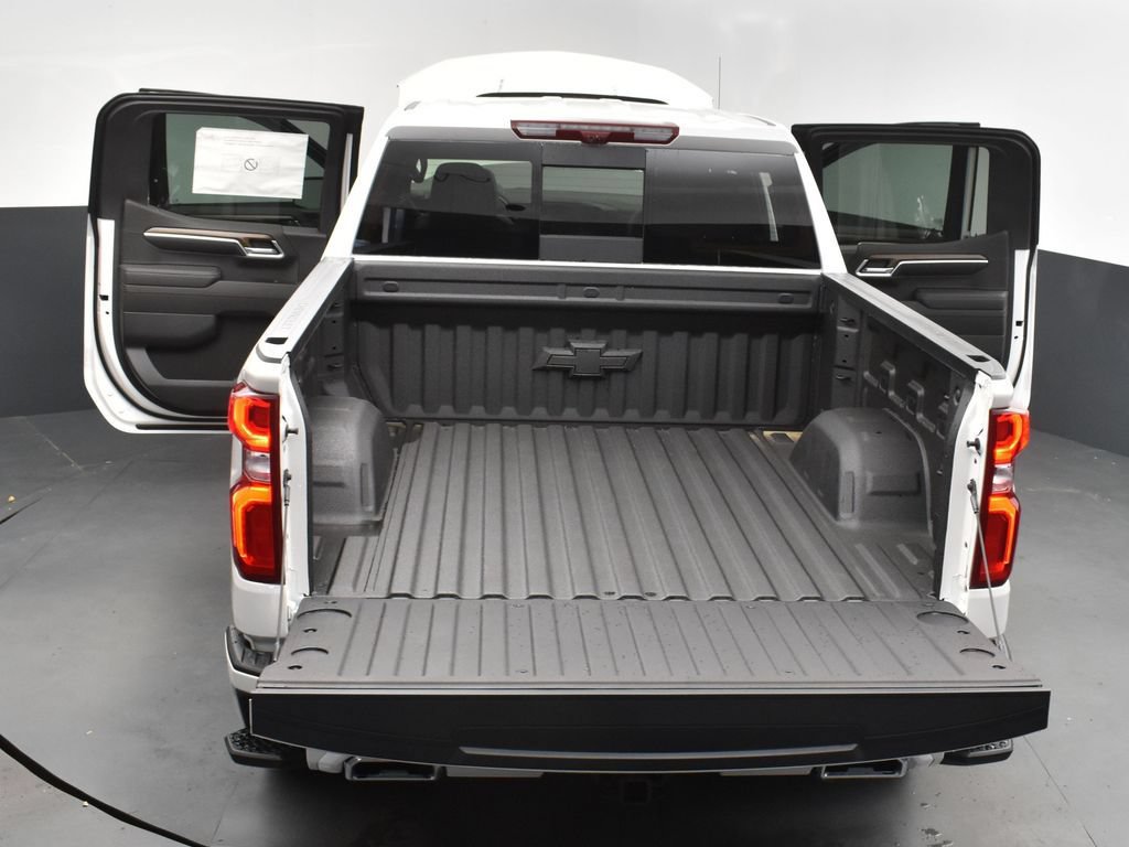 New 2025 Chevrolet Silverado 1500 High Country AWD/4WD image 52