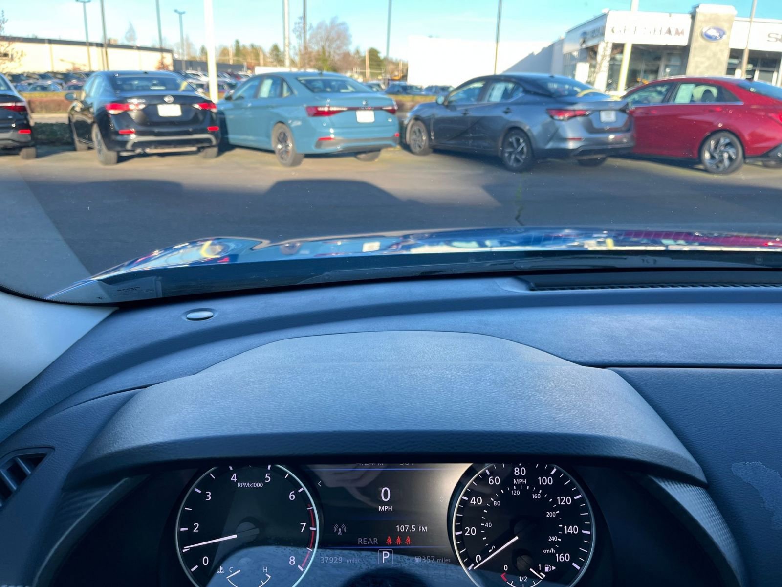 Used 2024 Nissan Sentra SV FWD image 32