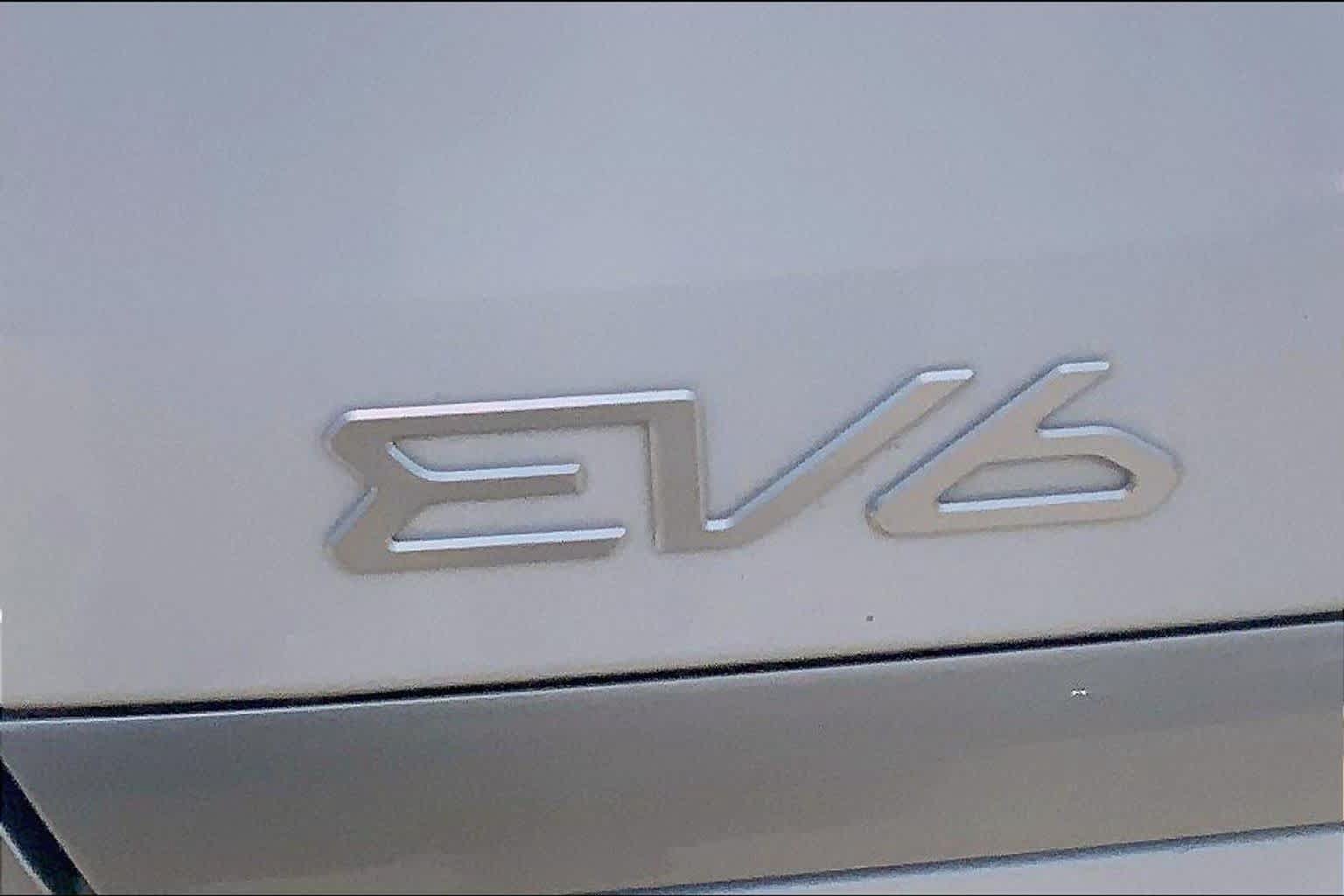 Used 2024 Kia EV6 Light RWD image 28