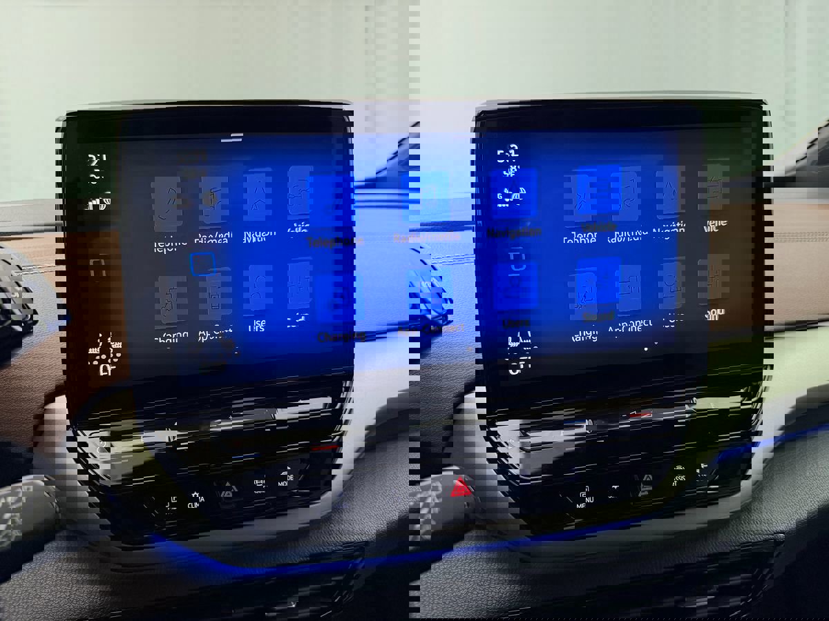 Used 2023 Volkswagen ID.4 Pro image 34