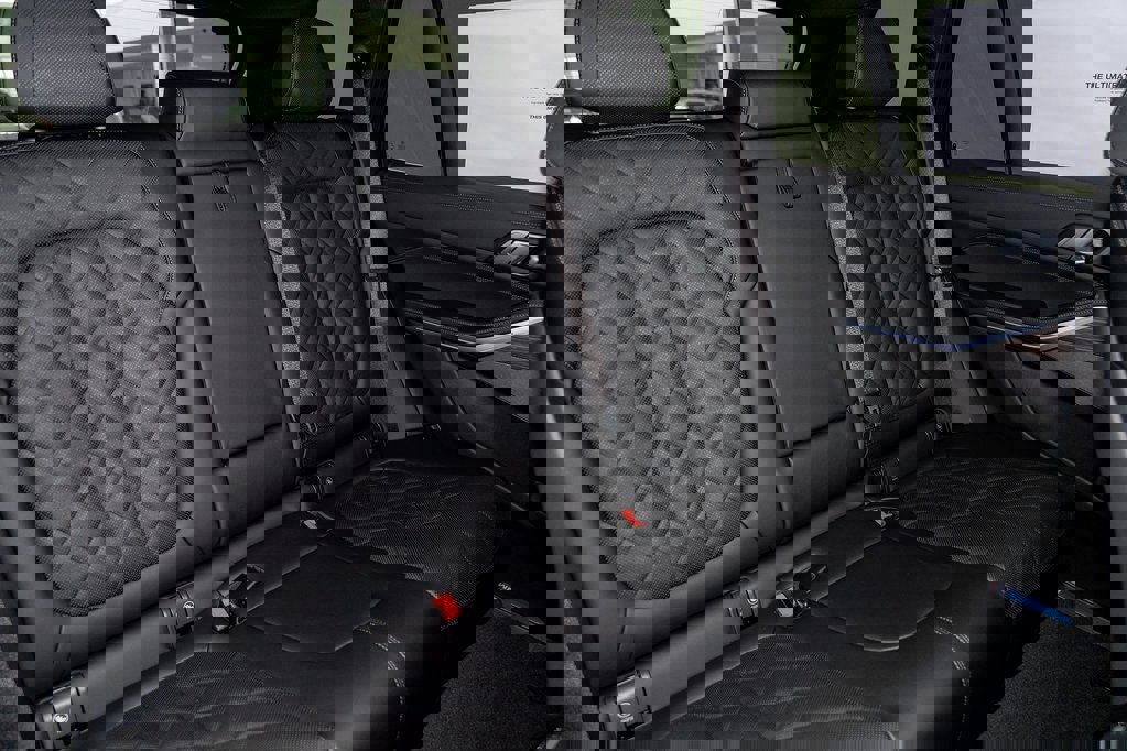 New 2026 BMW X5 xDrive50e w/ Premium Package image 34