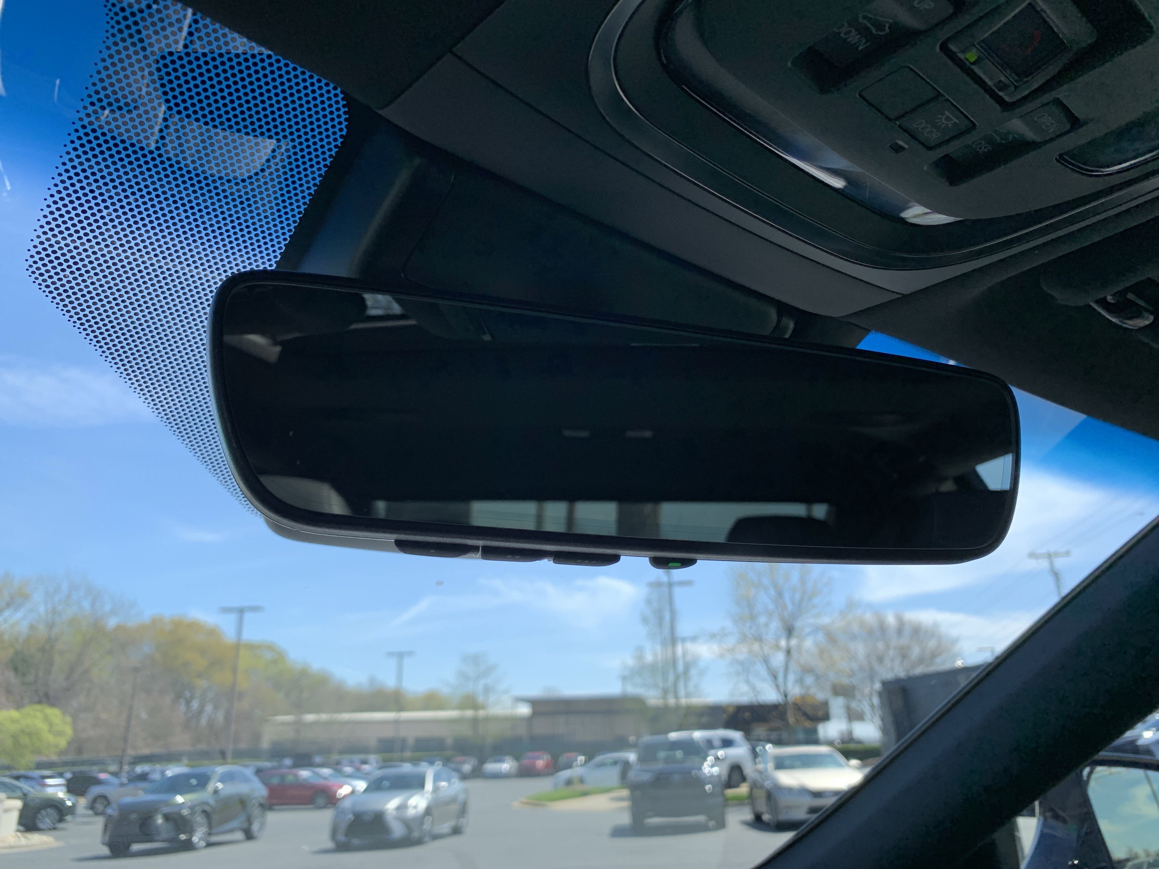 Used 2022 Lexus LS 500 500 w/ Accessory Package (Z2) image 27