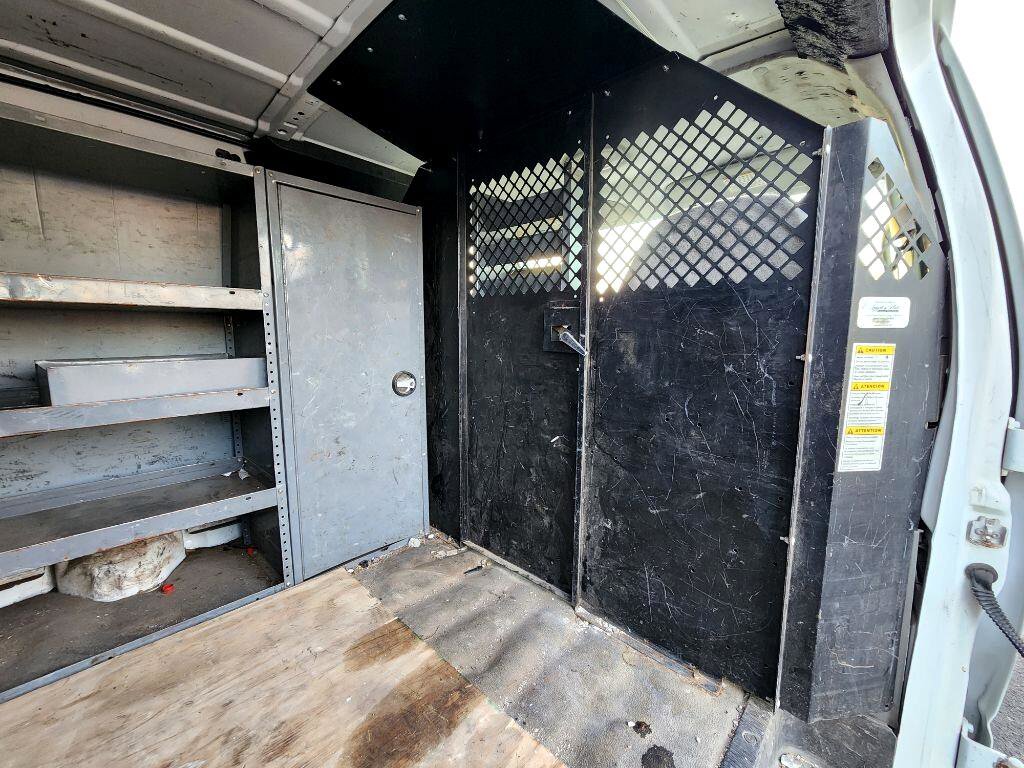 Used 2007 Ford E-250 and Econoline 250 image 17