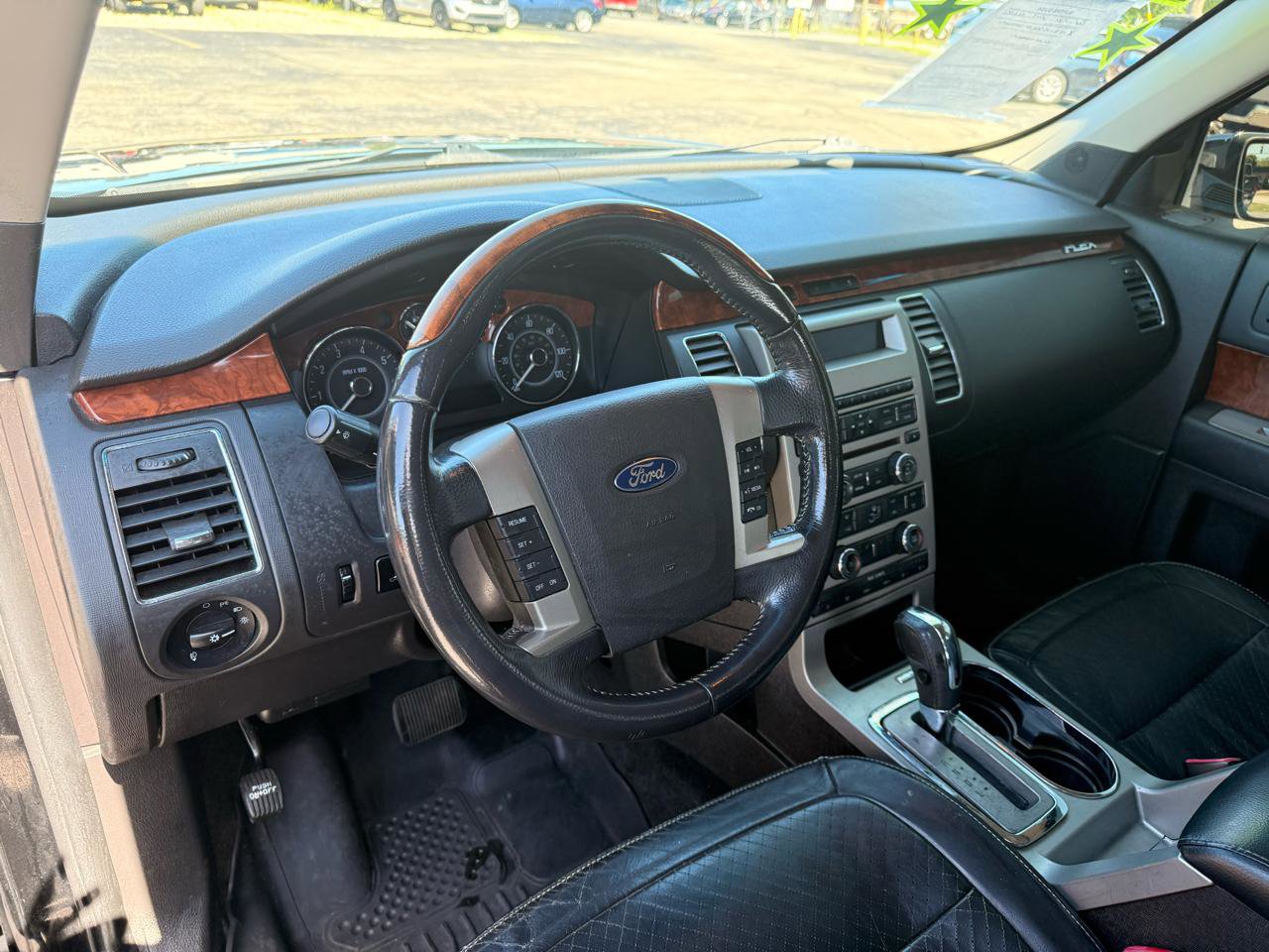 Used 2009 Ford Flex Limited FWD image 9